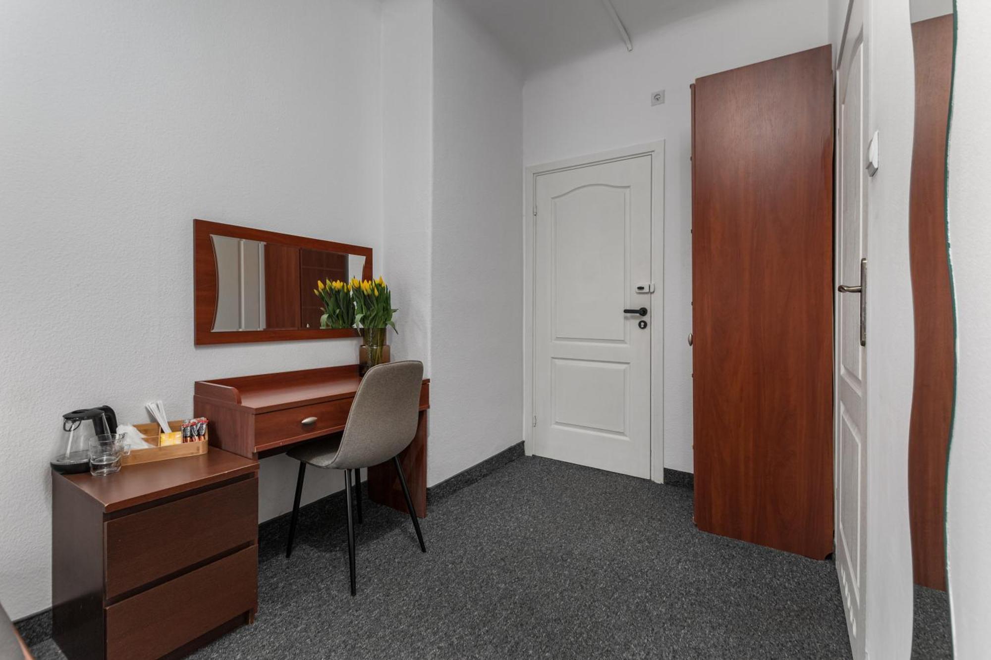 Hostel Coco Βαρσοβία Εξωτερικό φωτογραφία